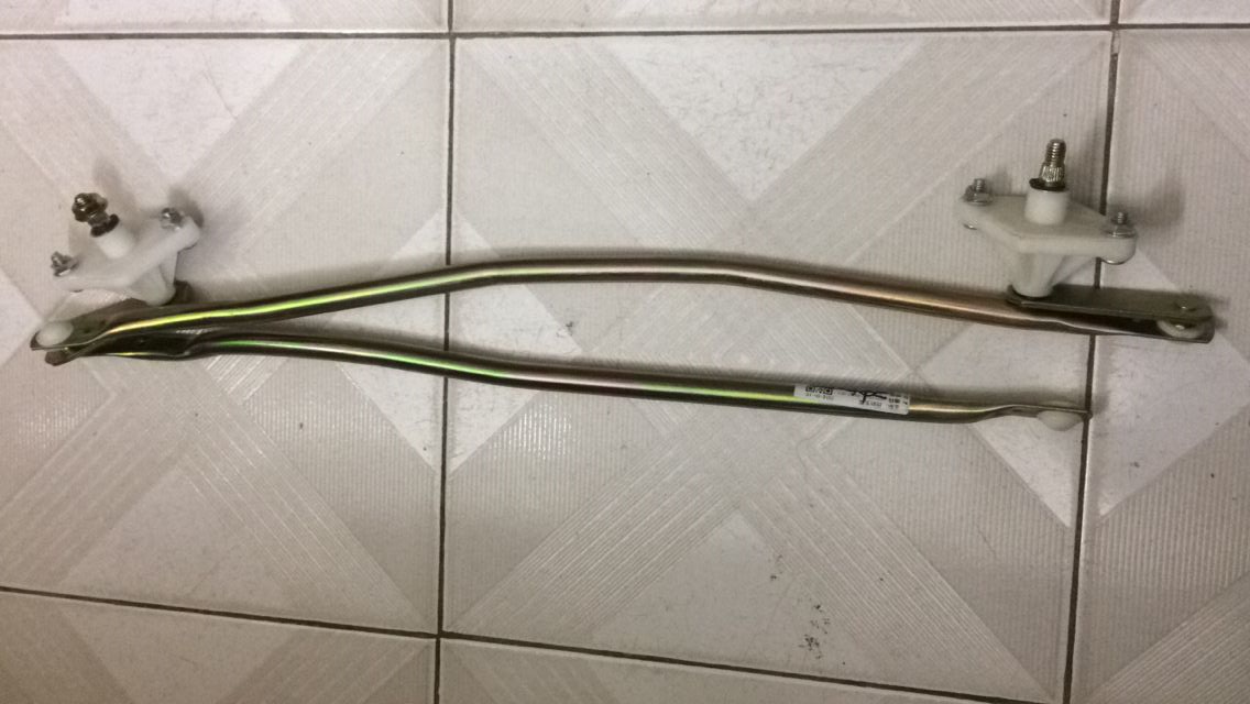 Sym T880&V5 Rain Wiper Tie Rod