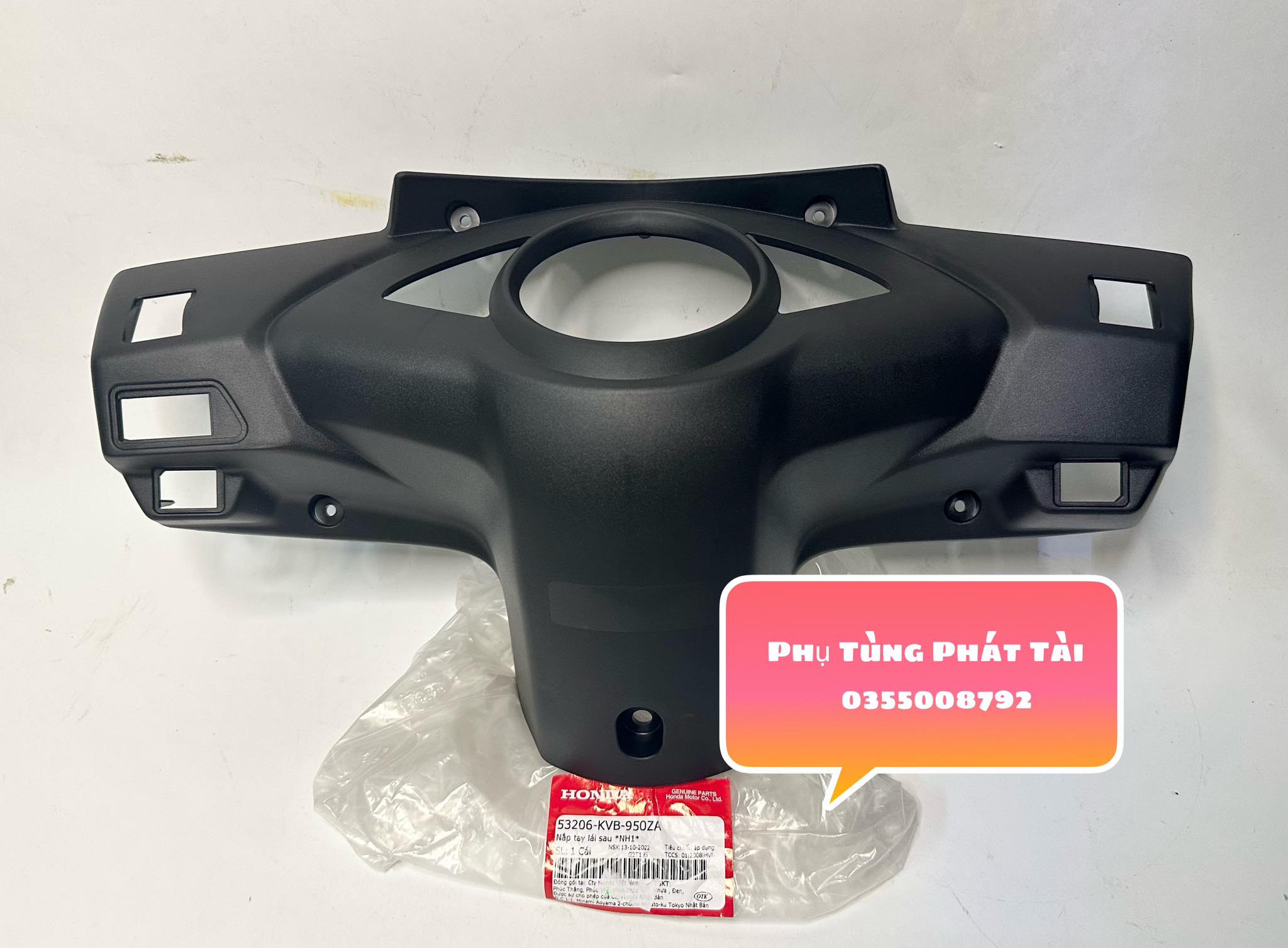 Ốp Đầu Sau - Bợ Cổ Click 110 Chính Hãng Honda