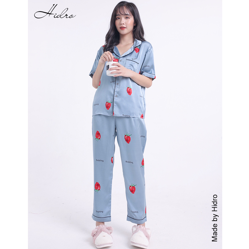 HIDRO Bộ lụa satin cộc dài họa tiết