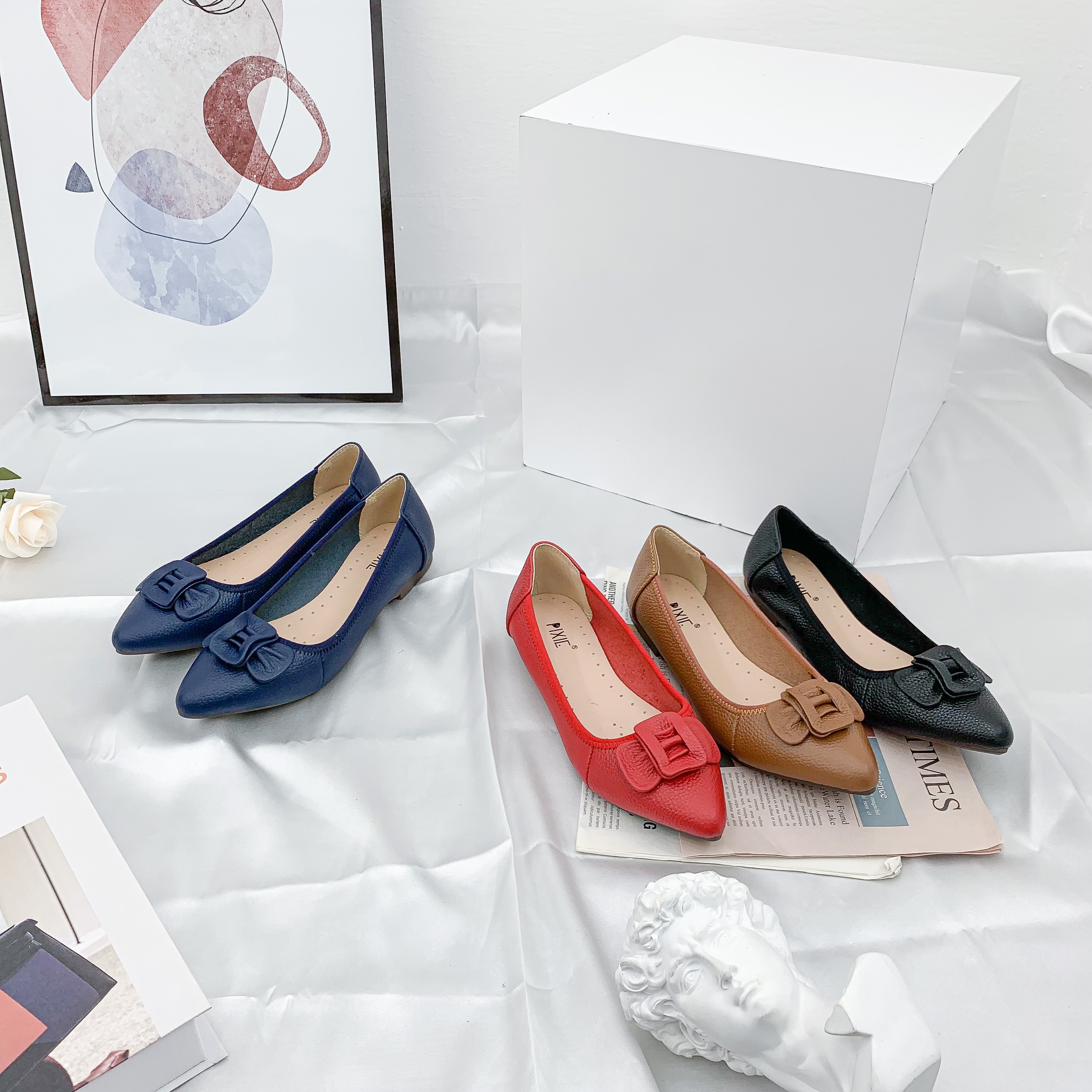 Giày Búp Bê Nữ Mũi Nhọn Gắn Nơ Pixie P126