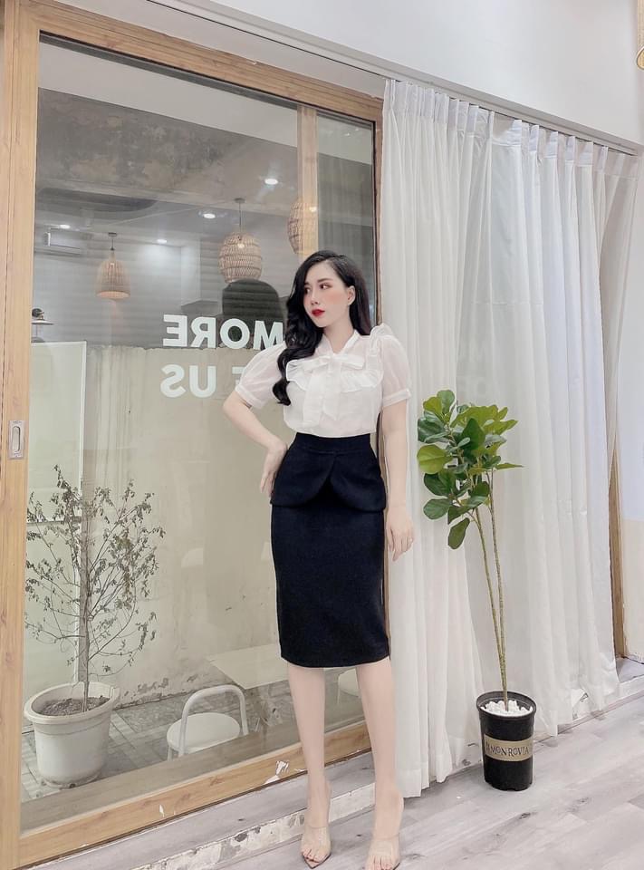 Chân váy công sở lưng đắp chéo giấu bụng