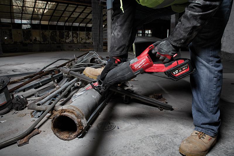 MÁY CƯA KIẾM MILWAUKEE M18 FSX-0C (bare)