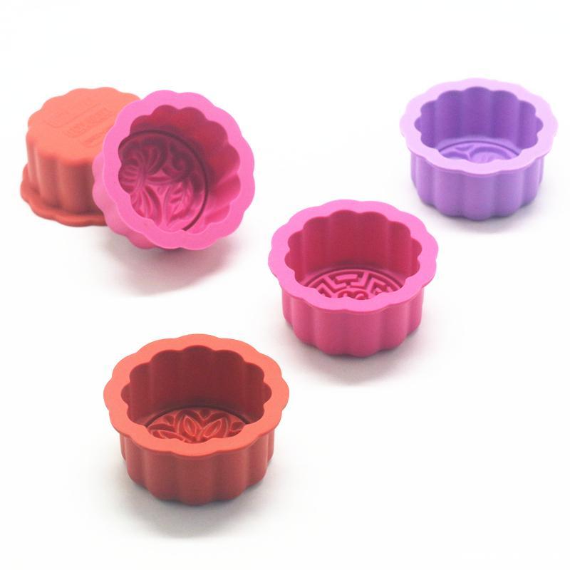 Trung Thu Pha Lê Momoyama Bánh Da Lạnh Chảy Trái Tim Bánh Trung Thu Bộ Tạo Khuôn Hình Ép Thủ Công 60G Hoạt Hình Silicone Kem Bánh Đậu Xanh Bánh Mousse