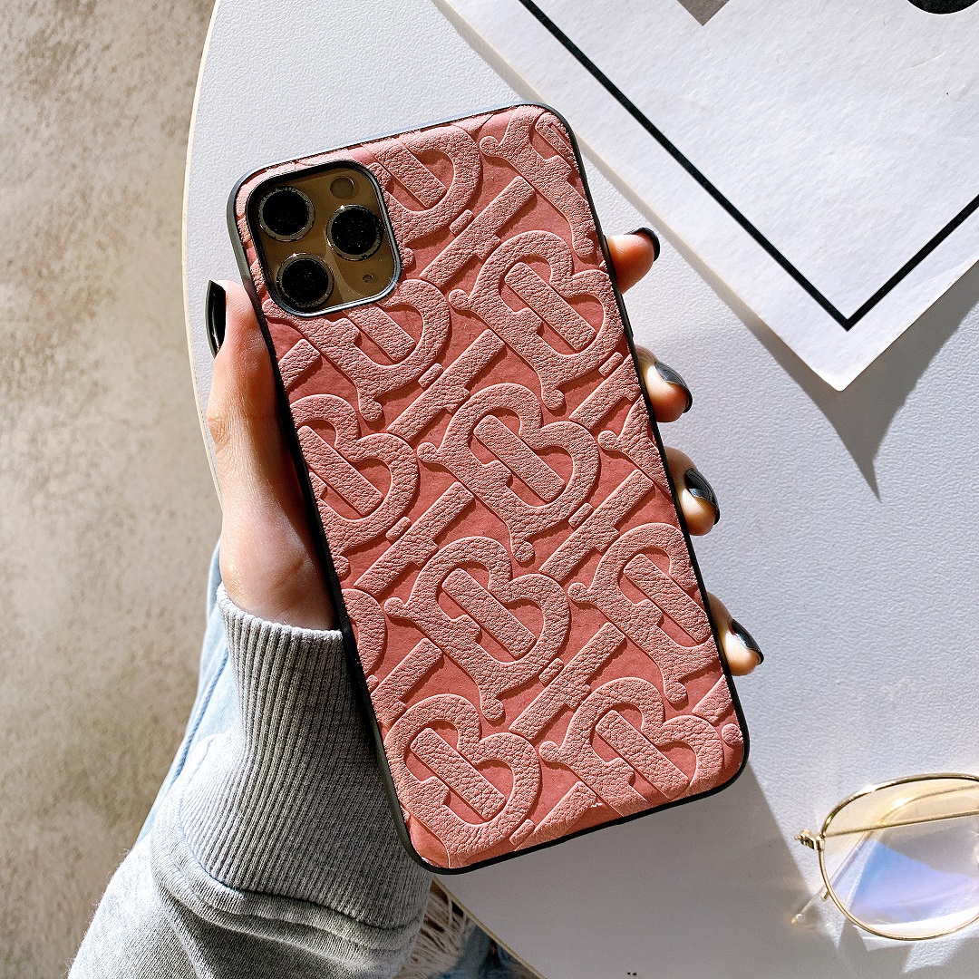 Ốp Lưng Da IMD Dập Nổi 3D Họa Tiết Burberry