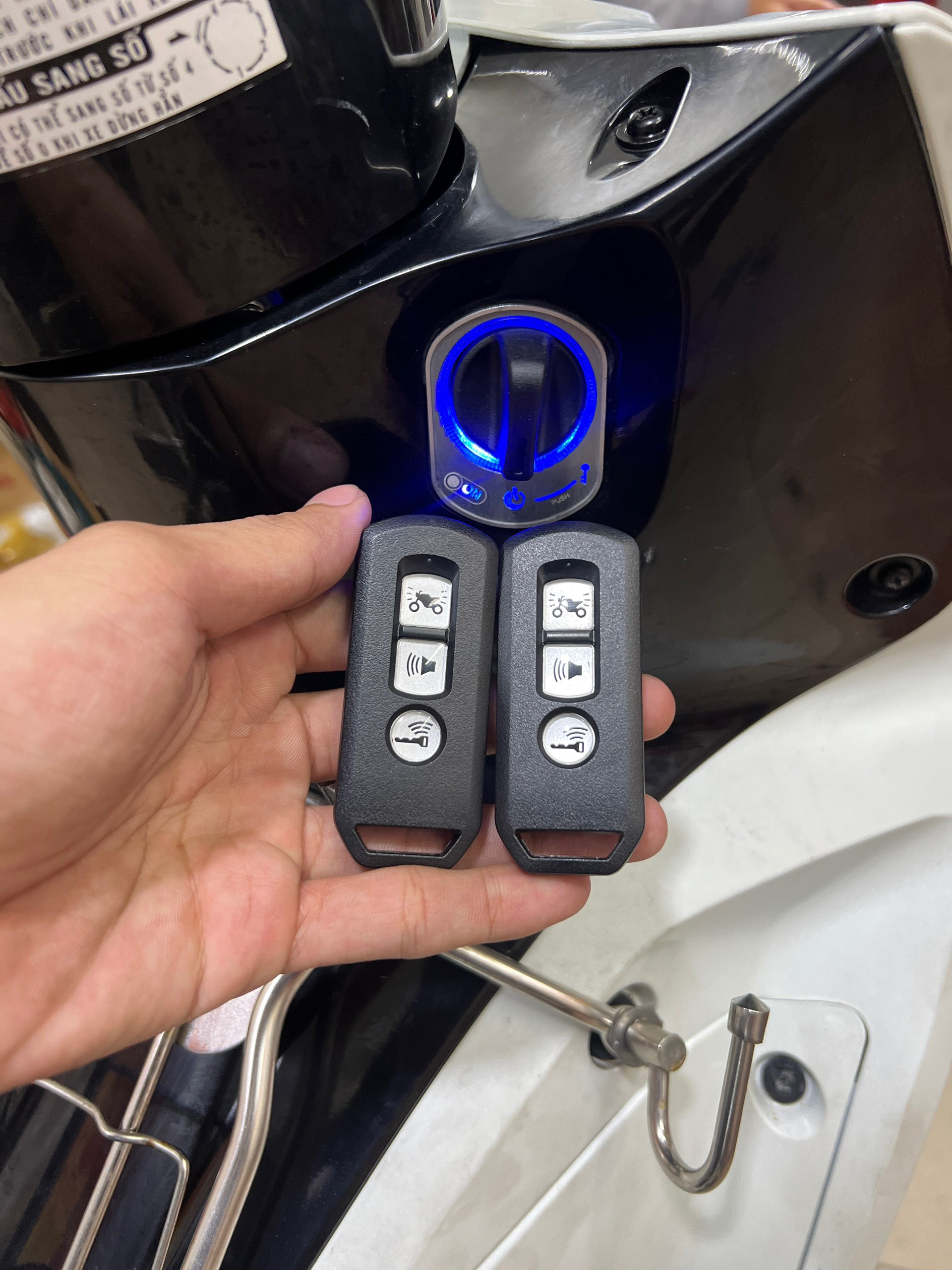 Smartkey SG SIÊU RẺ Dành Cho FUTURE,WAVE,WINER V1,VISION 2010-2013,….
