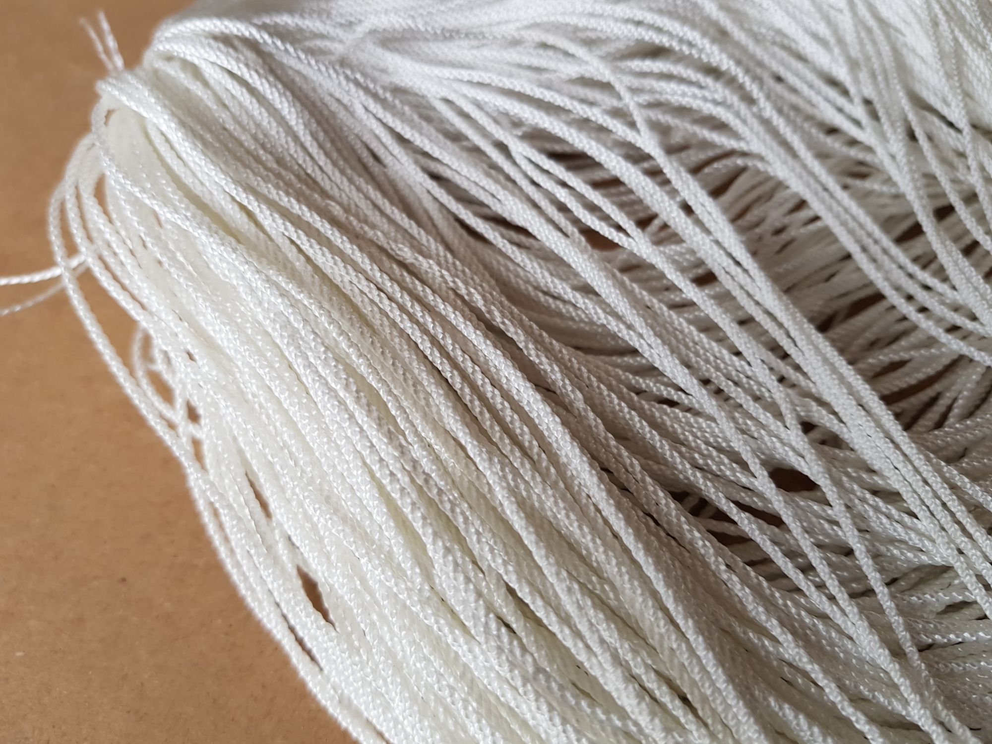 Dây dù trắng 3mm bó 1kg