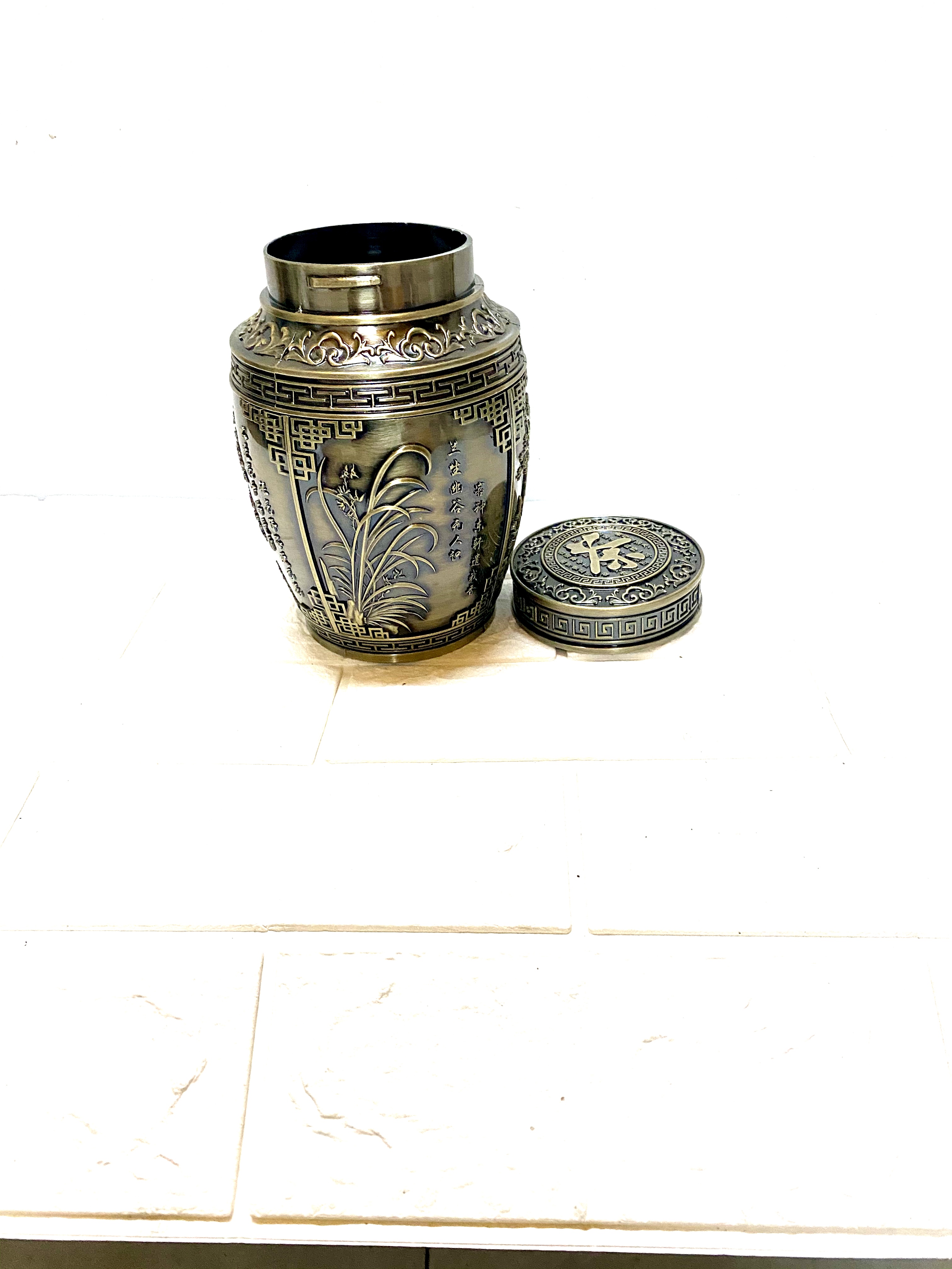 HỘP ĐỰNG CHÈ CAO CẤP CHẤT LIỆU BẰNG ĐỒNG