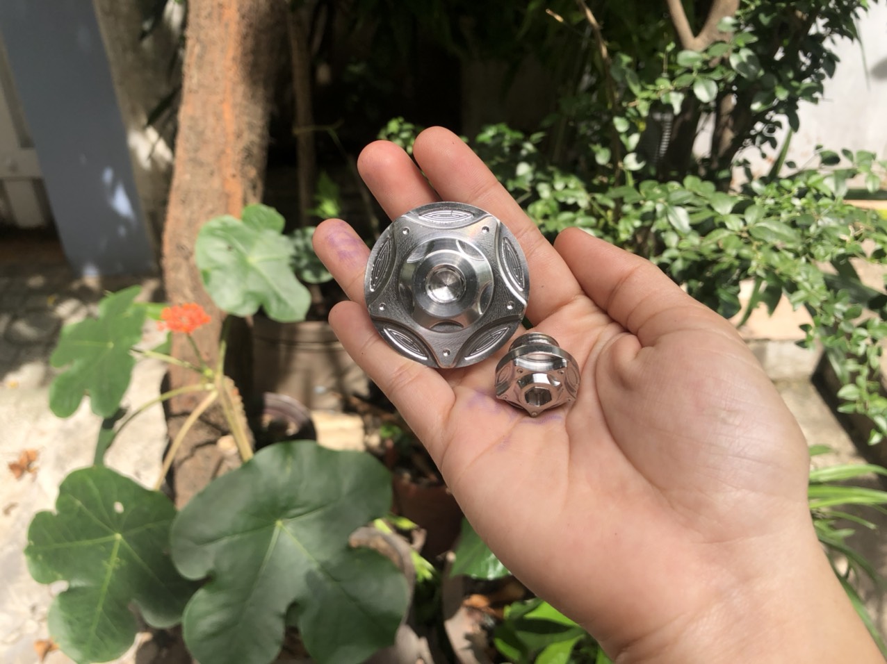 [HCM]ỐC MÂM LỬA INOX SALAYA CHO HONDA VÀ YMH