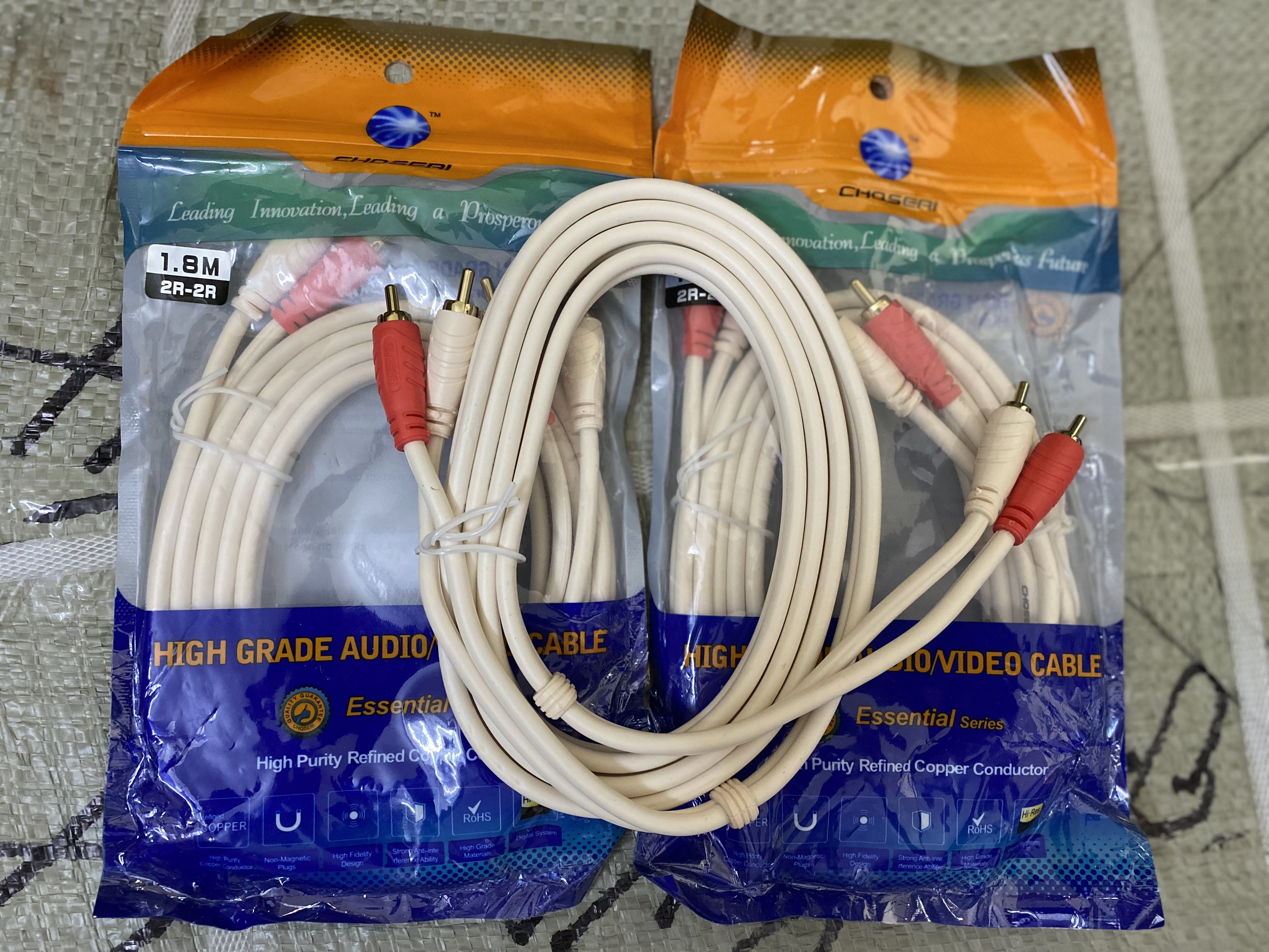 Dây Av (Cáp Audio) 4 đầu hoa sen dài 1,8m
