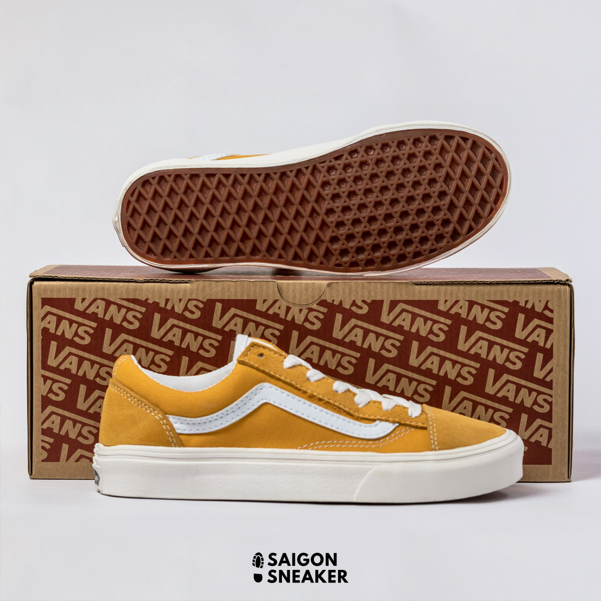 Giày thể thao Unisex V-A-N-S