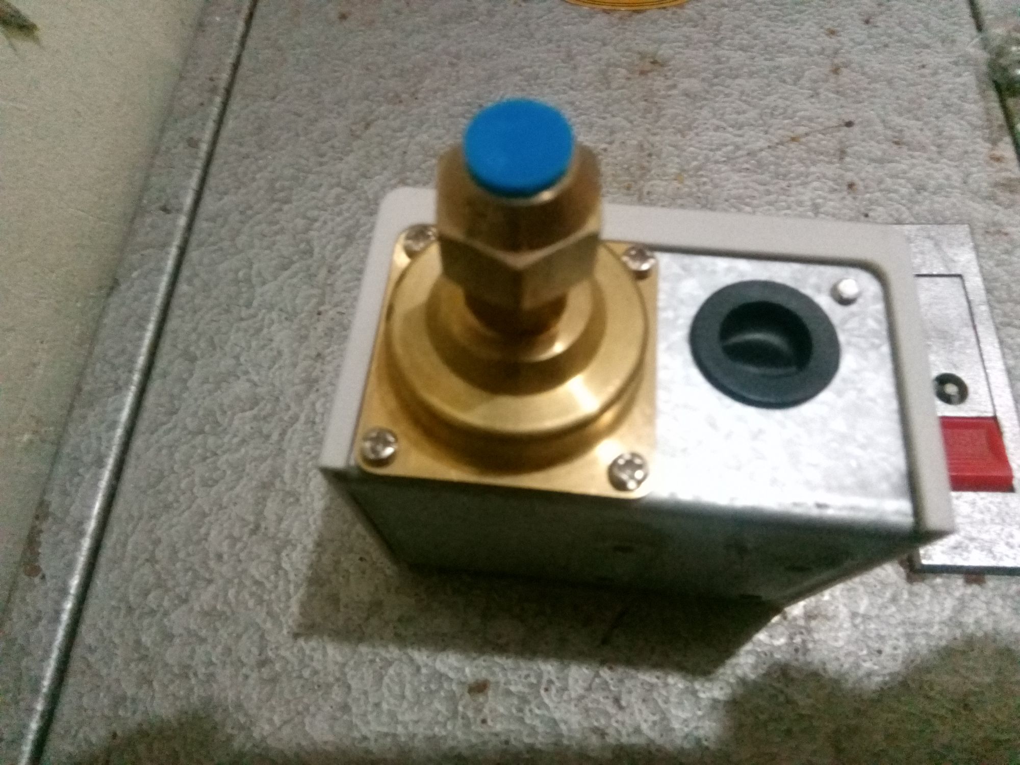 Công tắc áp suất Autosigma HS210