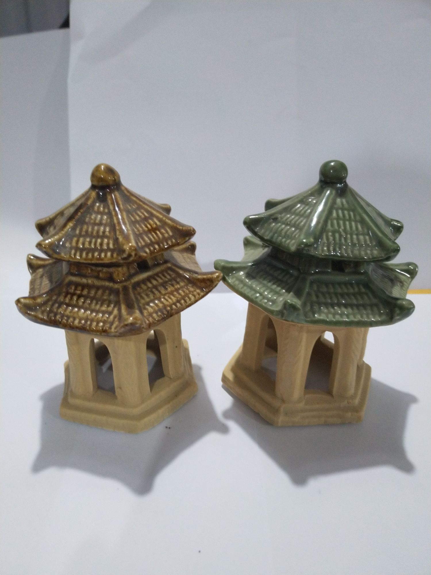 LẦU GIÓ GỐM SỨ TRANG TRÍ TIỂU CẢNH
