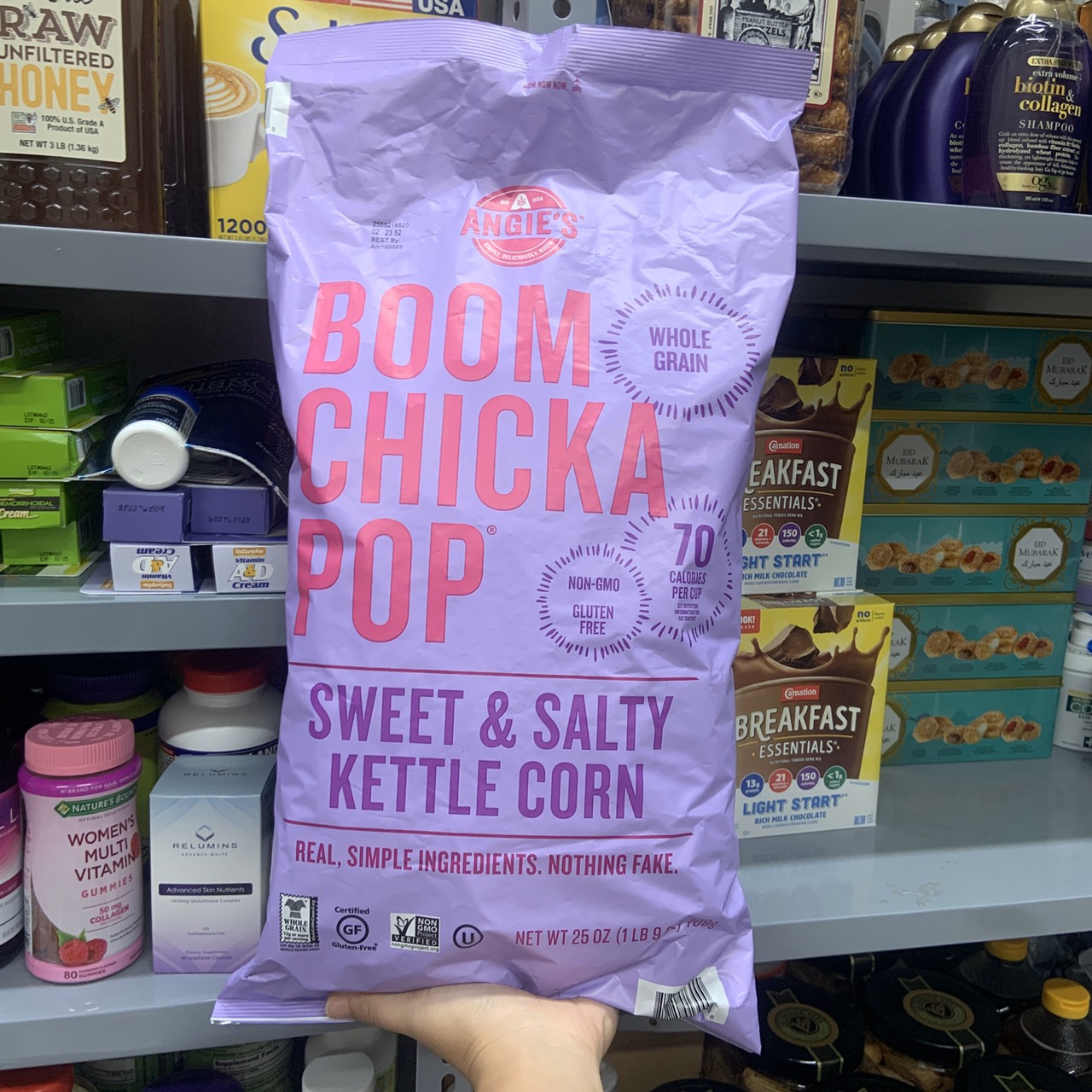 Bắp rang bơ date 10/2025 Angie’s Boom Chicka Pop 709gr - EDS Hàng Mỹ