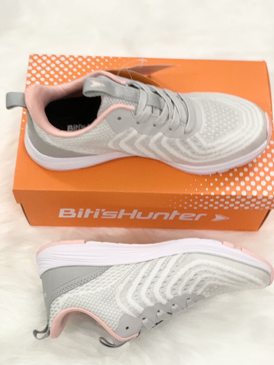 Giày Thể Thao Nữ Biti's Hunter Core DSWH10800XAM ( XÁM)