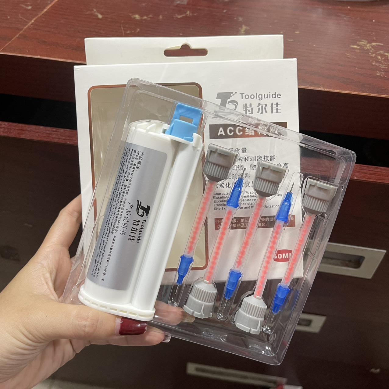 Keo 2 thành phần cao cấp Devcon 50ml, kèm 5 đầu trộn keo