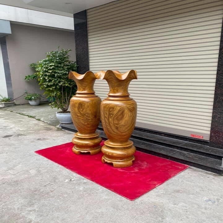 Cặp Lục Bình Gỗ Cẩm Vàng 1m60