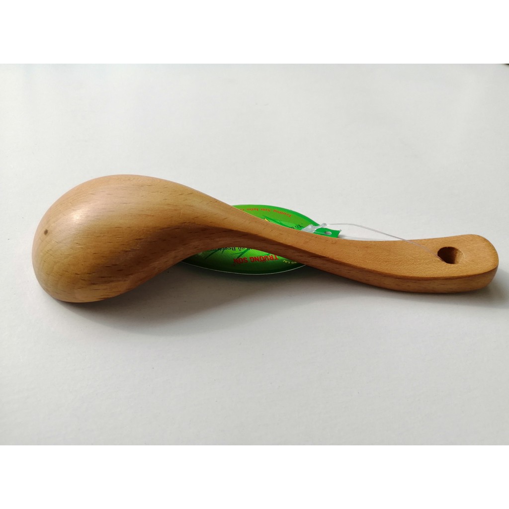 Muôi múc canh gỗ cỡ nhỏ (vá sạn gỗ Trường Sơn 06)