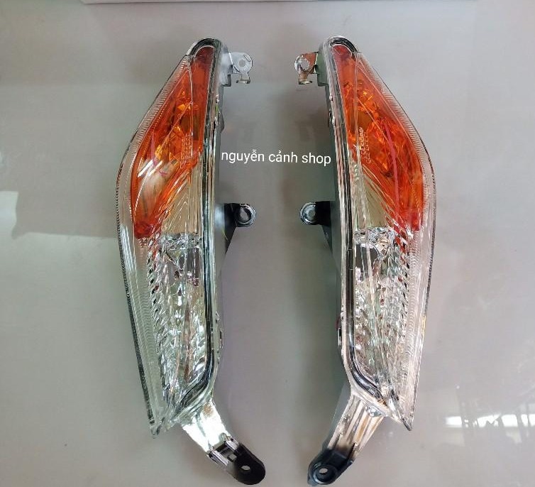 đèn xi nhan exciter 135 oppi 1 cặp