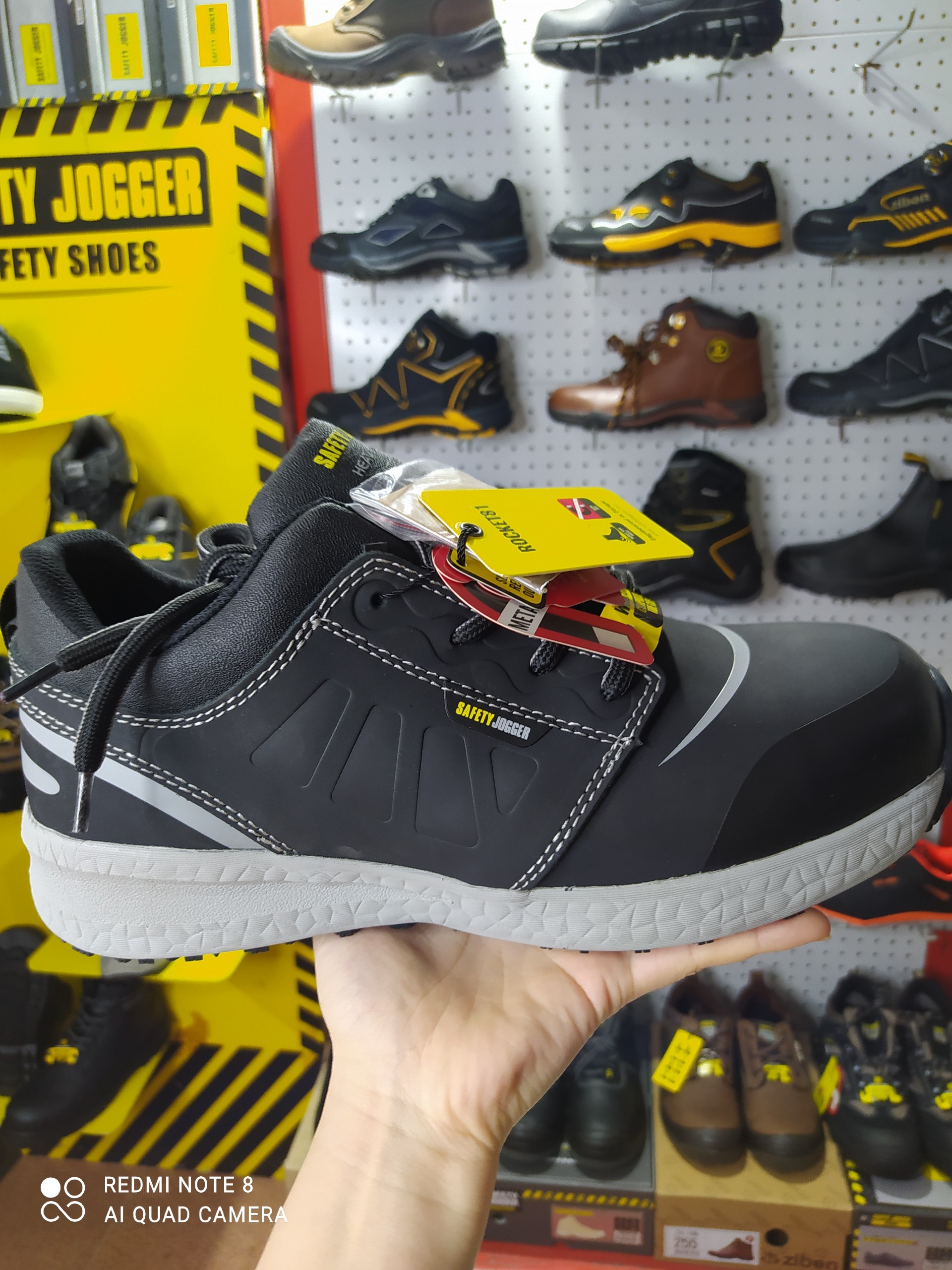 [HÀNG CHÍNH HÃNG]Giày bảo hộ Safety Jogger Rocket81 S1P