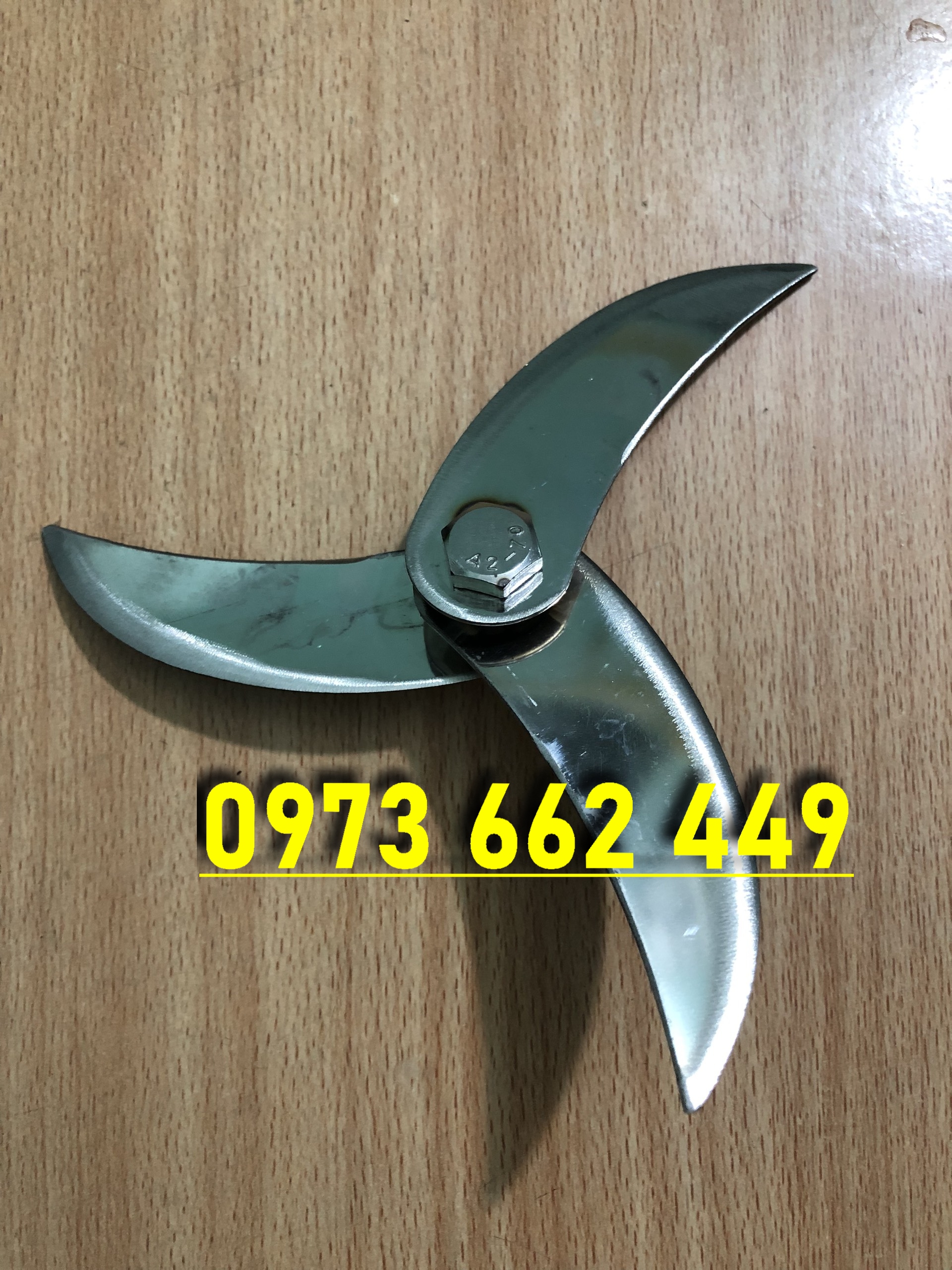 Lưỡi dao máy xay giò chả 3 cánh