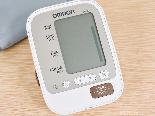 Nơi bán Máy đo huyết áp điện tử Omron JPN600 bảo hành chính hãng 5 năm