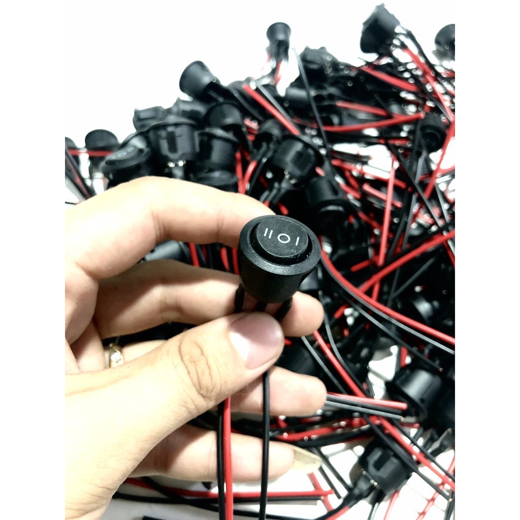 Công Tắc 3 Nấc Chuyển Chế Độ ON - OFF - ON