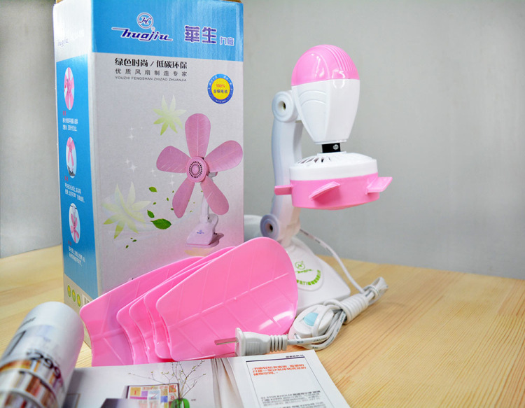 Quạt kẹp bàn 5 cánh hình lá