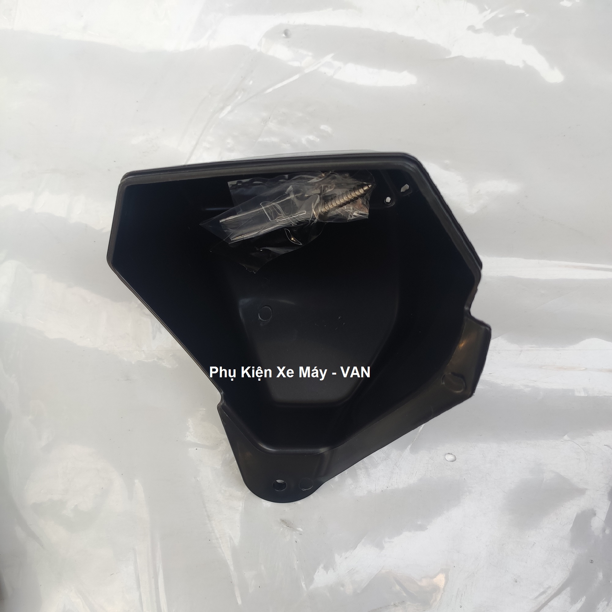 Hộc Đựng Đồ Xe AB AirBlade 2013-2023 Đen & Carbon