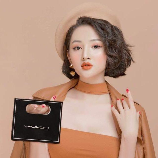 Son VAVACHI LIPSTICK Phiên bản mới.