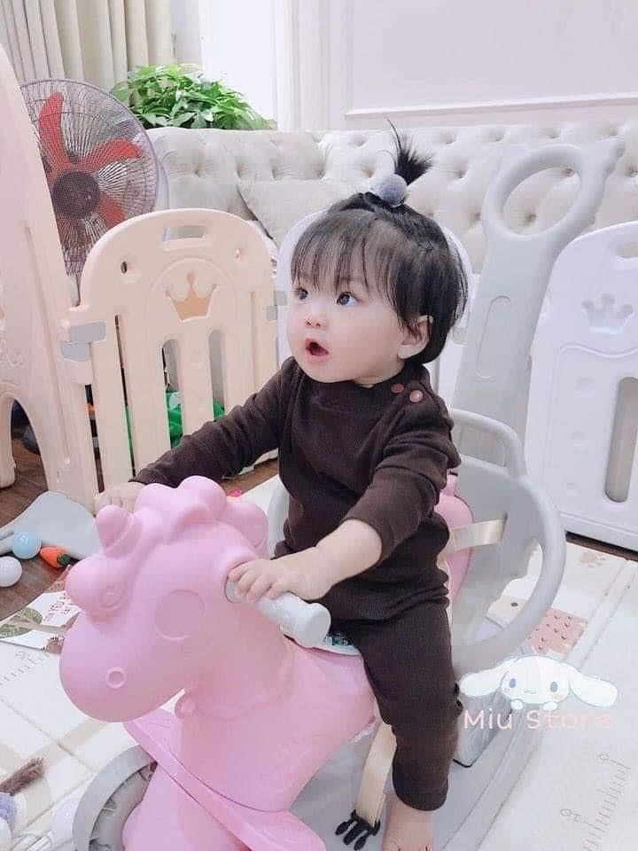 [Freeship] Bộ Len tăm cổ lọ cúc cài vai cho bé