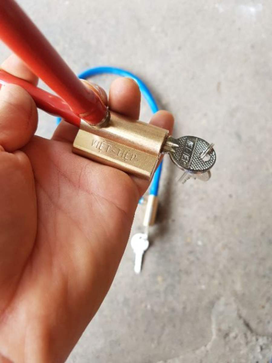 Khóa dây việt tiệp