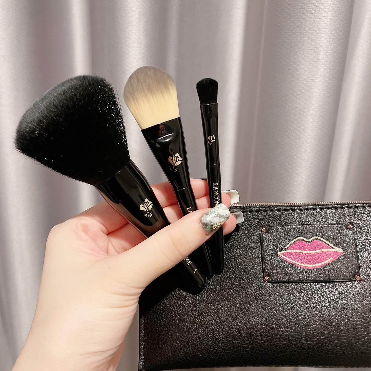 Gift Set 3 Cọ Make Up Lancome ( Tặng Kèm Túi Da )