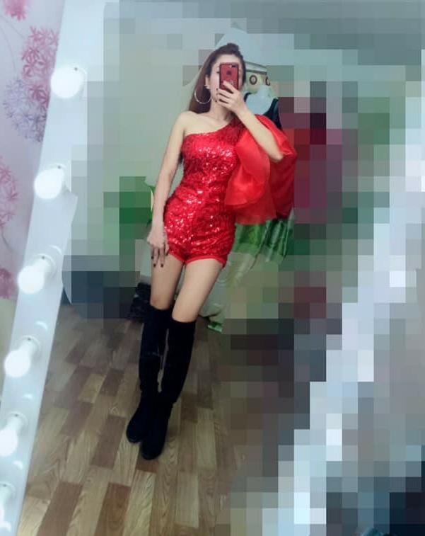 jump kim sa lệch vai tay voan