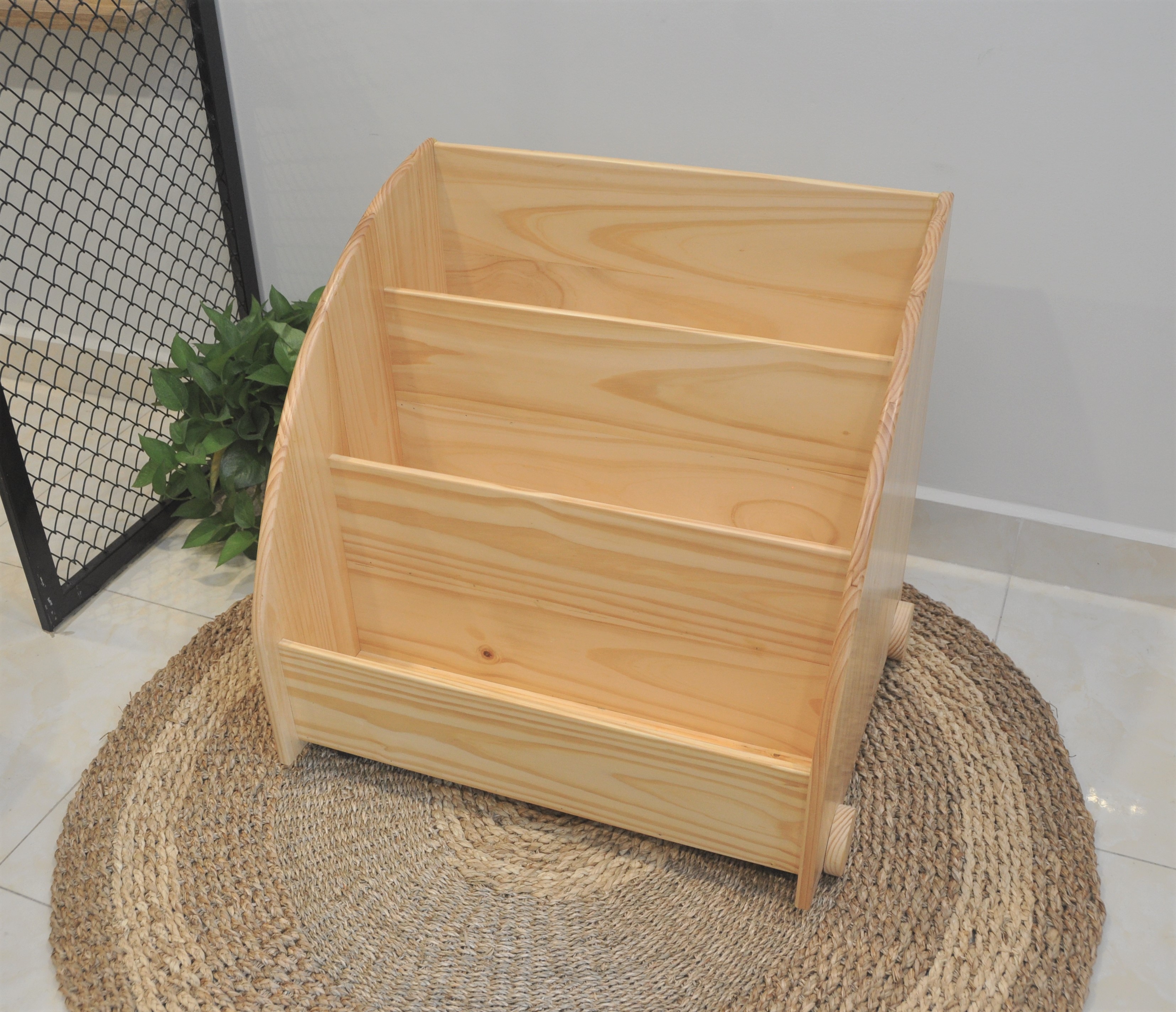 Kệ Sách Có Bánh Xe Momo II (Lớn) - Bebewood