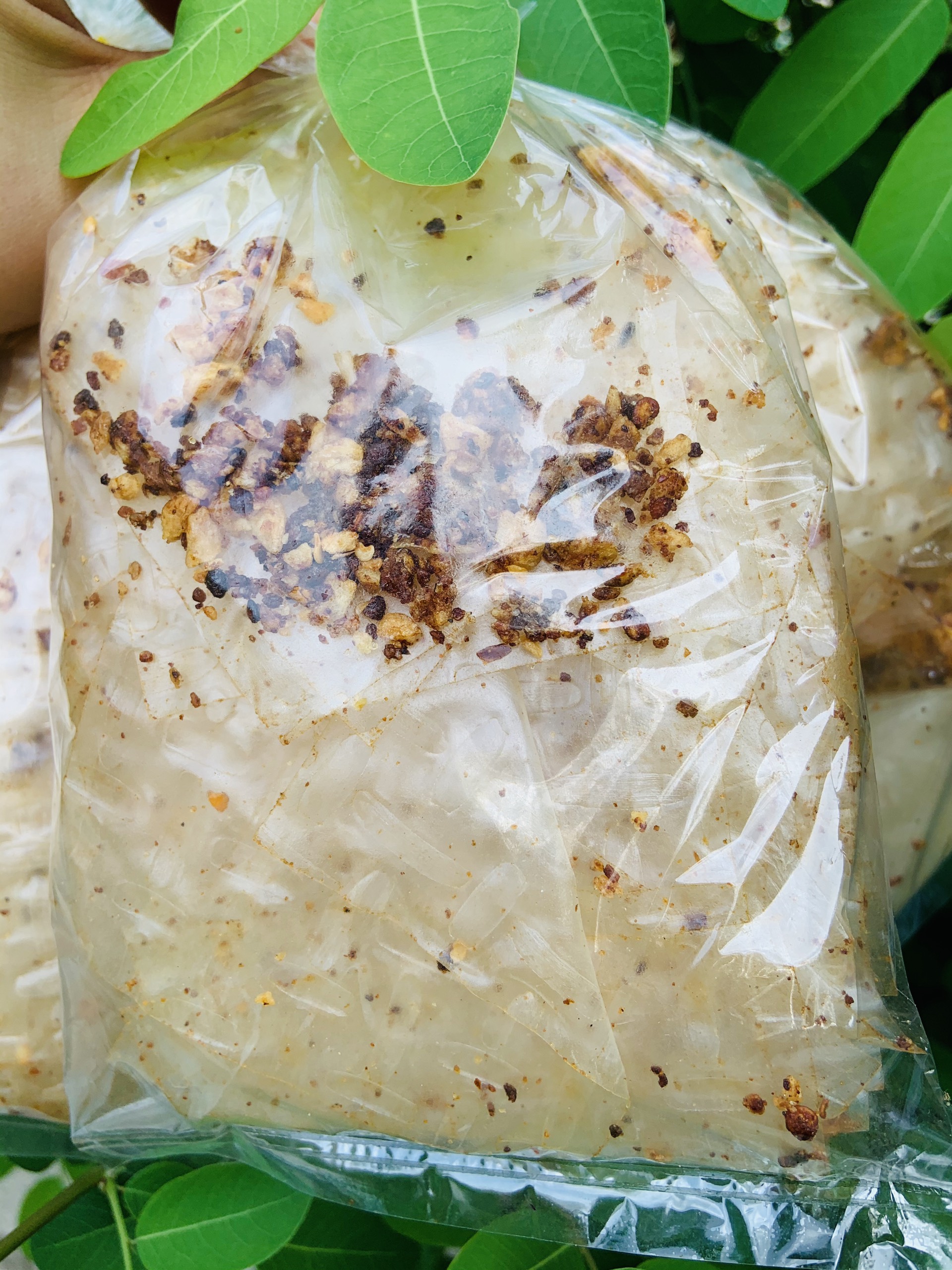 (500GR)Bánh Tráng Trộn Muối Đen Tỏi Ngon