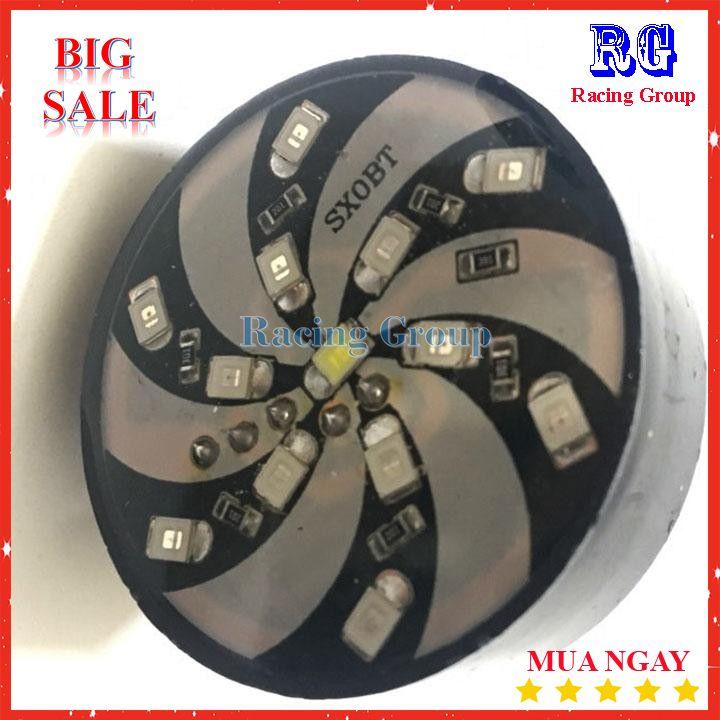 ĐÈN XOAY LED XE MÁY 7 MÀU GẮN ĐUÔI XE