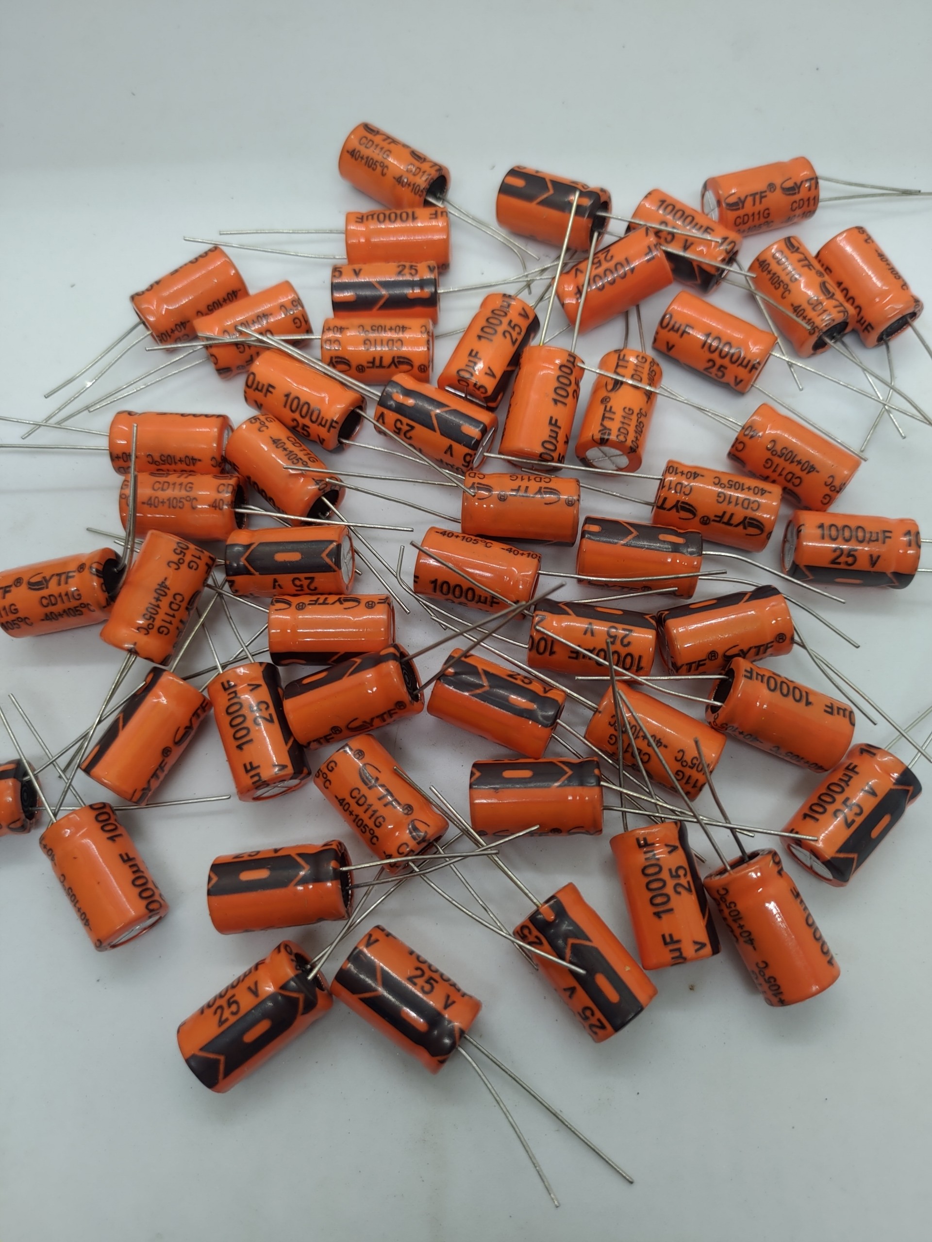 Combo 50 con tụ hóa 25v 1000uf
