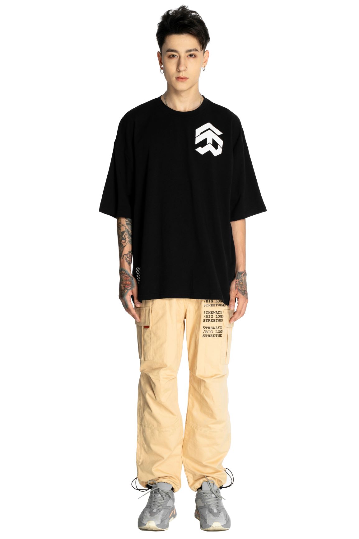 5THEWAY® /solid/ OVERSIZED TEE™ in BLACK aka Áo Thun Đen Tay Ngắn