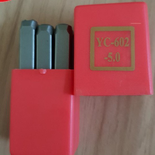 Bộ đóng số đục số 5mm-XUÔI