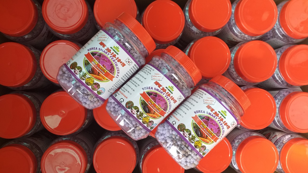 Phân tan chậm thông minh Hàn Quốc NPK 20-10-10+Te lọ 150gr