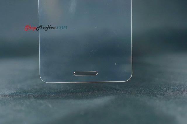 2 Tấm Dán Kính Cường Lực HTC Desire 728