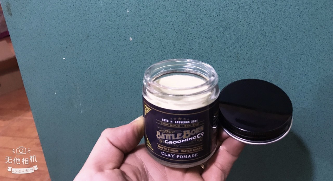 Sáp tạo kiểu Battle Born Clay Pomade