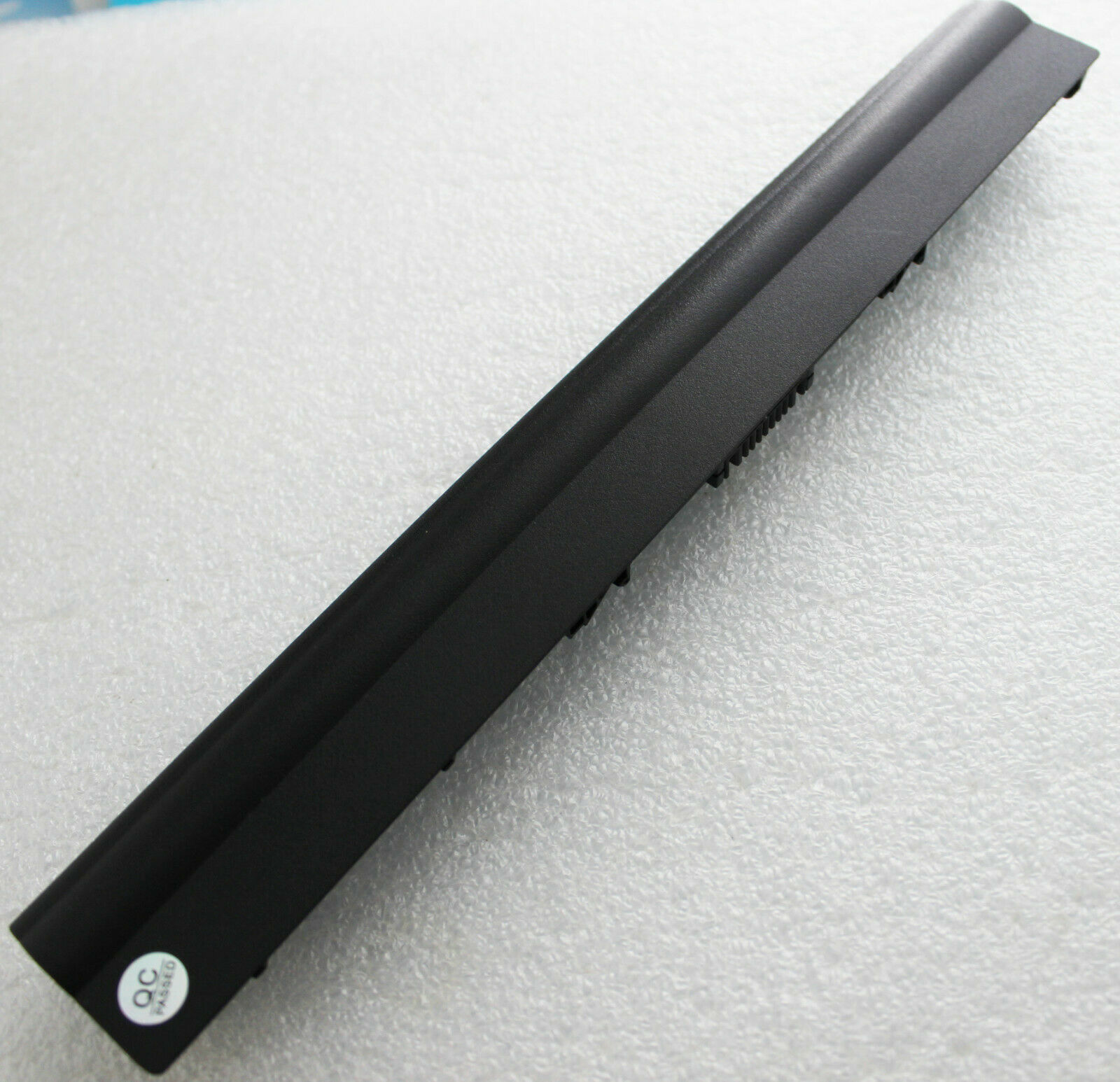Pin laptop Dell Vostro 15-3568, 5100