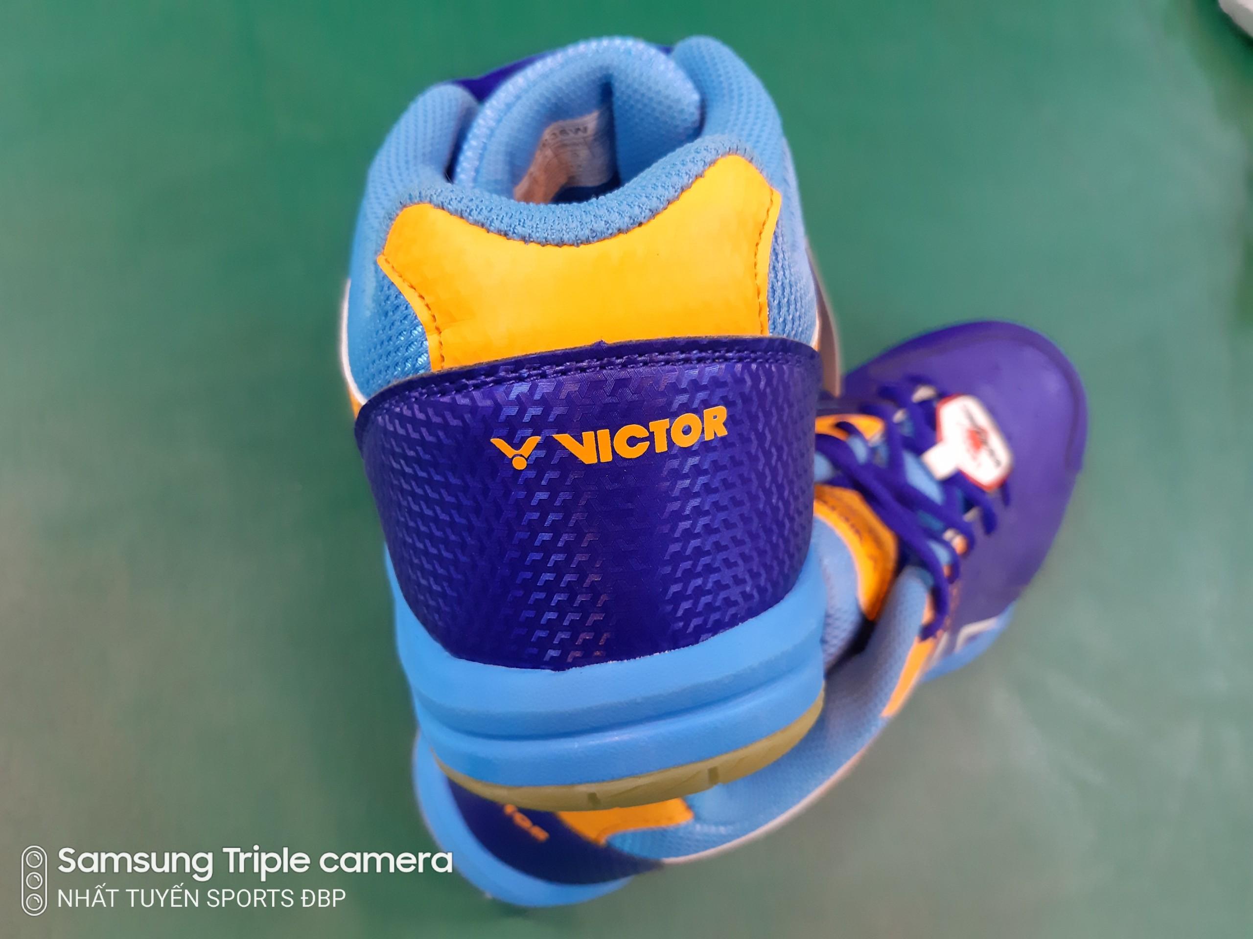 Giày cầu lông Victor AS36W