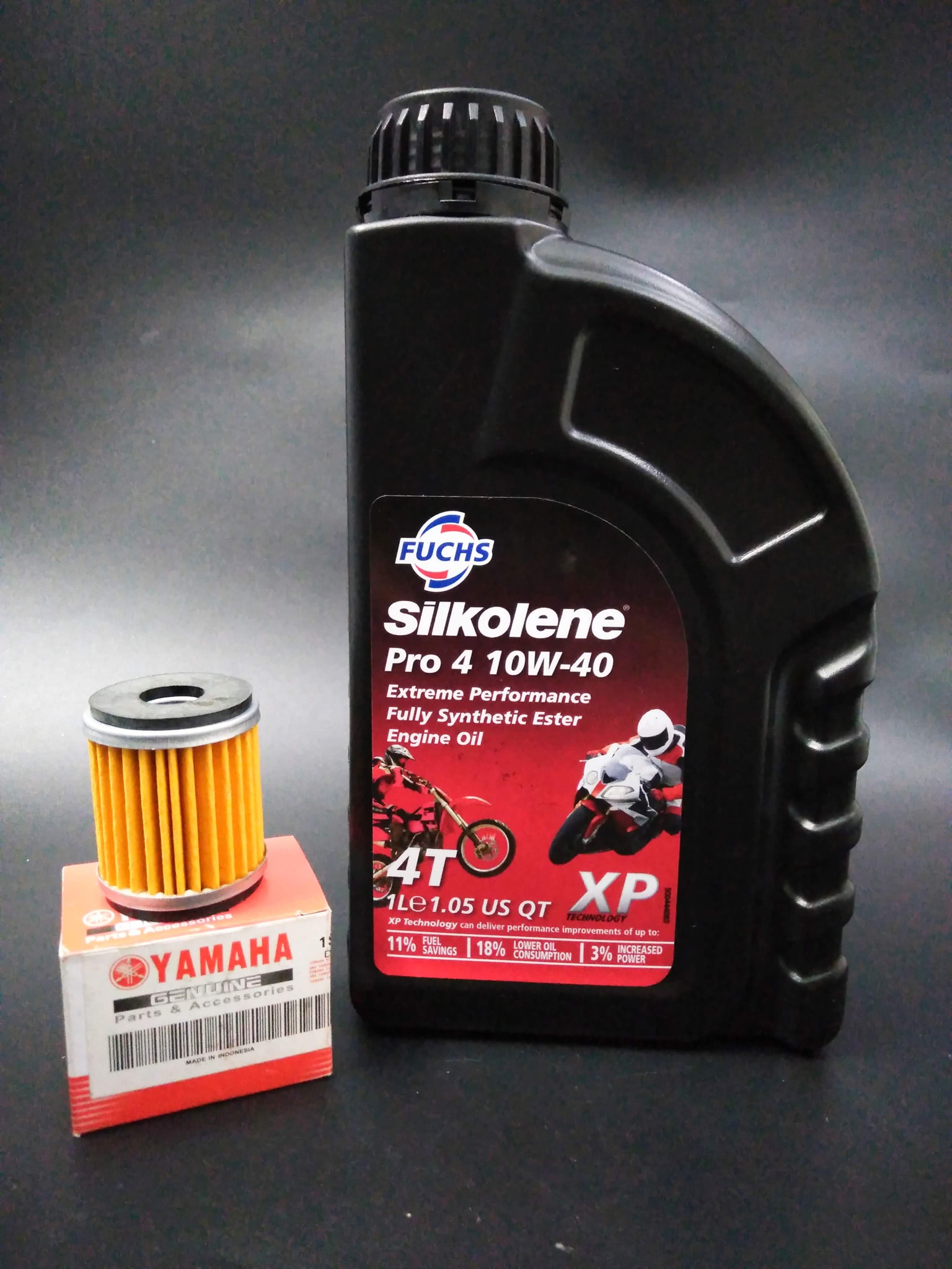 Nhớt Fuchs sikolene 10W40 tặng lọc nhớt yamaha