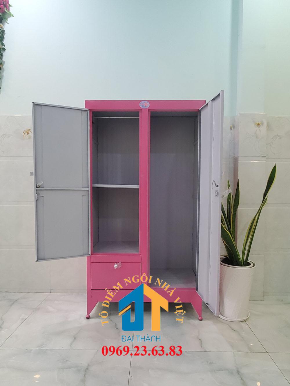1m6 Purple Iron Wardrobe