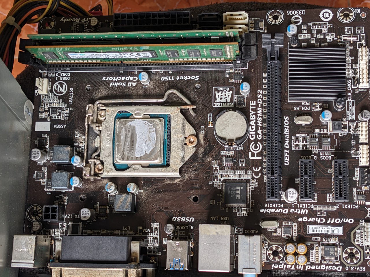 Combo main h61, ram , chip core i, ổ, nguồn ( full 1 bộ, sẵn win)