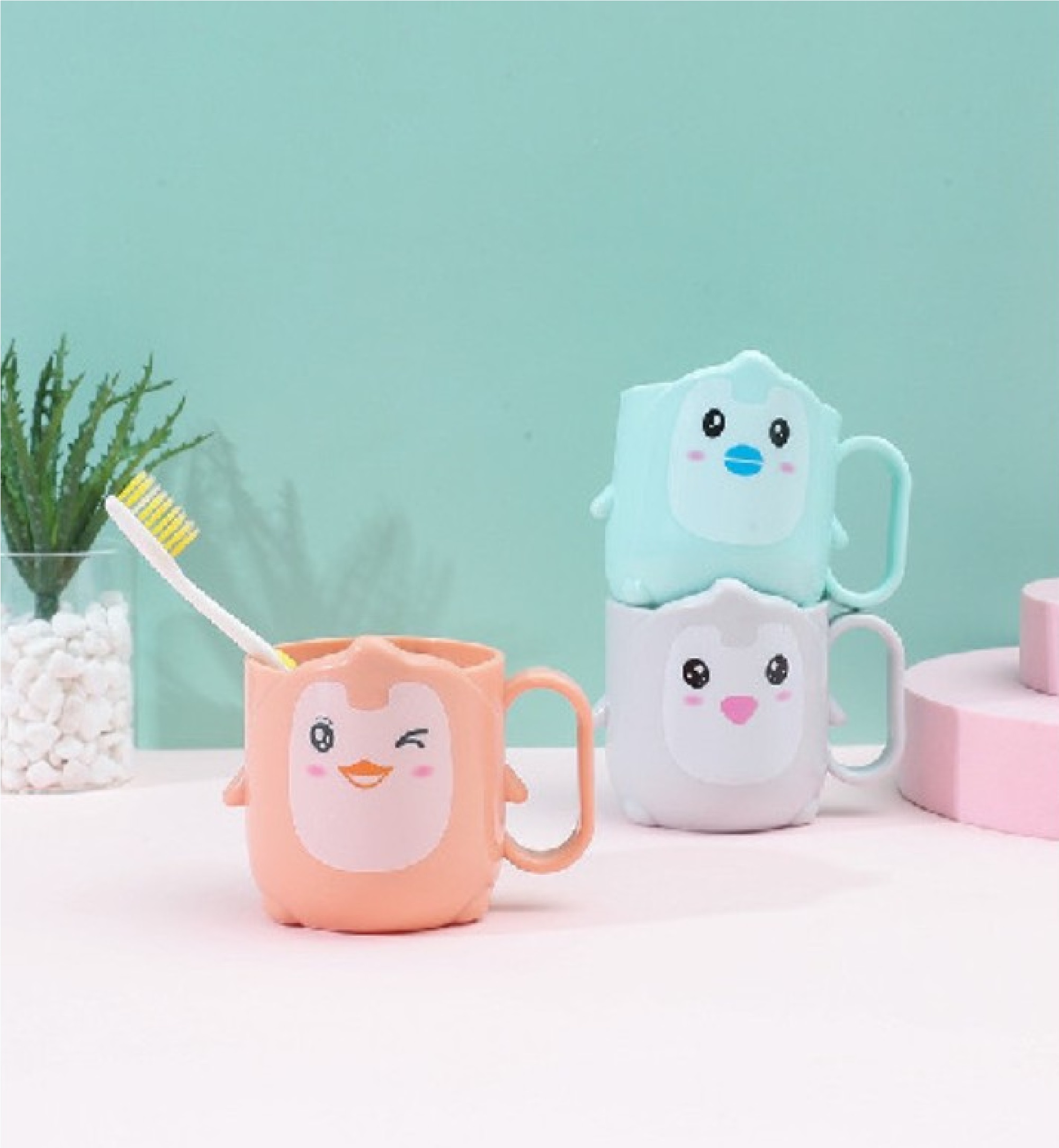 Cốc uống nước hình cute