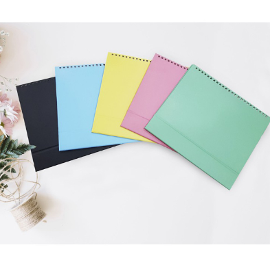 Phôi Lịch để bàn gồm đế giấy in và lò xo