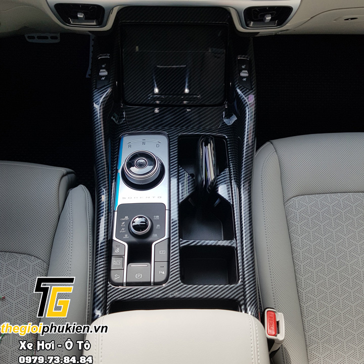 Ốp nội thất vân Carbon Kia Sorento 2021